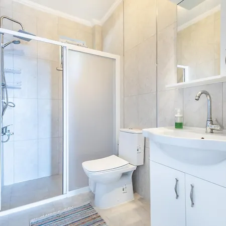 Veranda Saranda House مرمريس