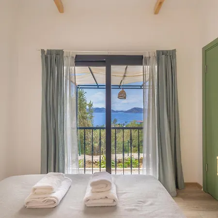 Veranda Saranda House مرمريس