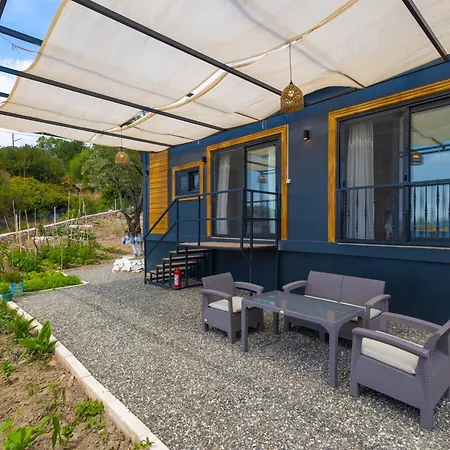 Veranda Saranda House * مرمريس